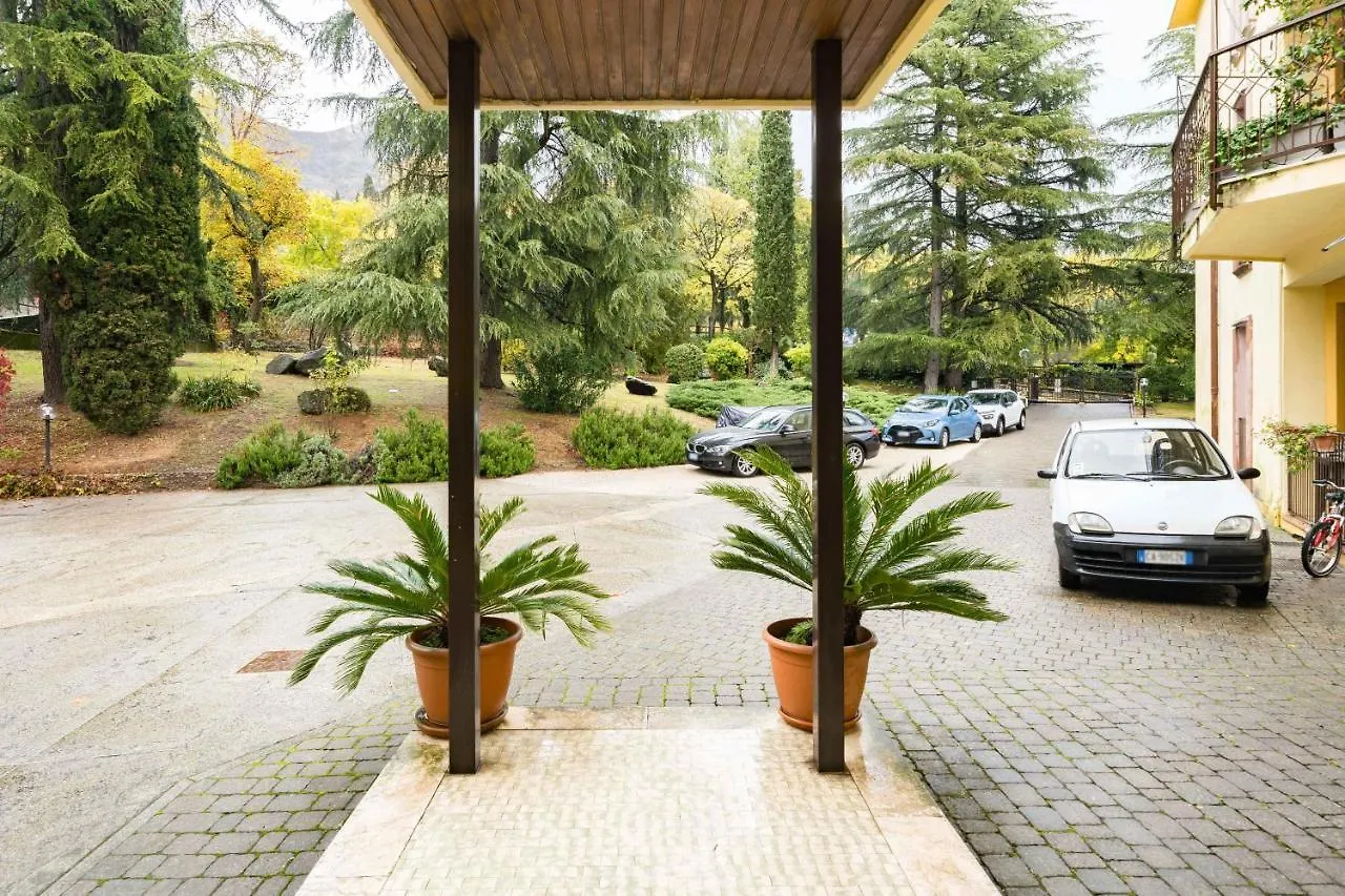 Residenza Al Vittoriale - By Host4U Apartment Gardone Riviera