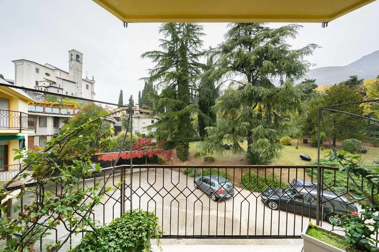 Residenza Al Vittoriale - By Host4U Apartment Gardone Riviera 0*,  Italy