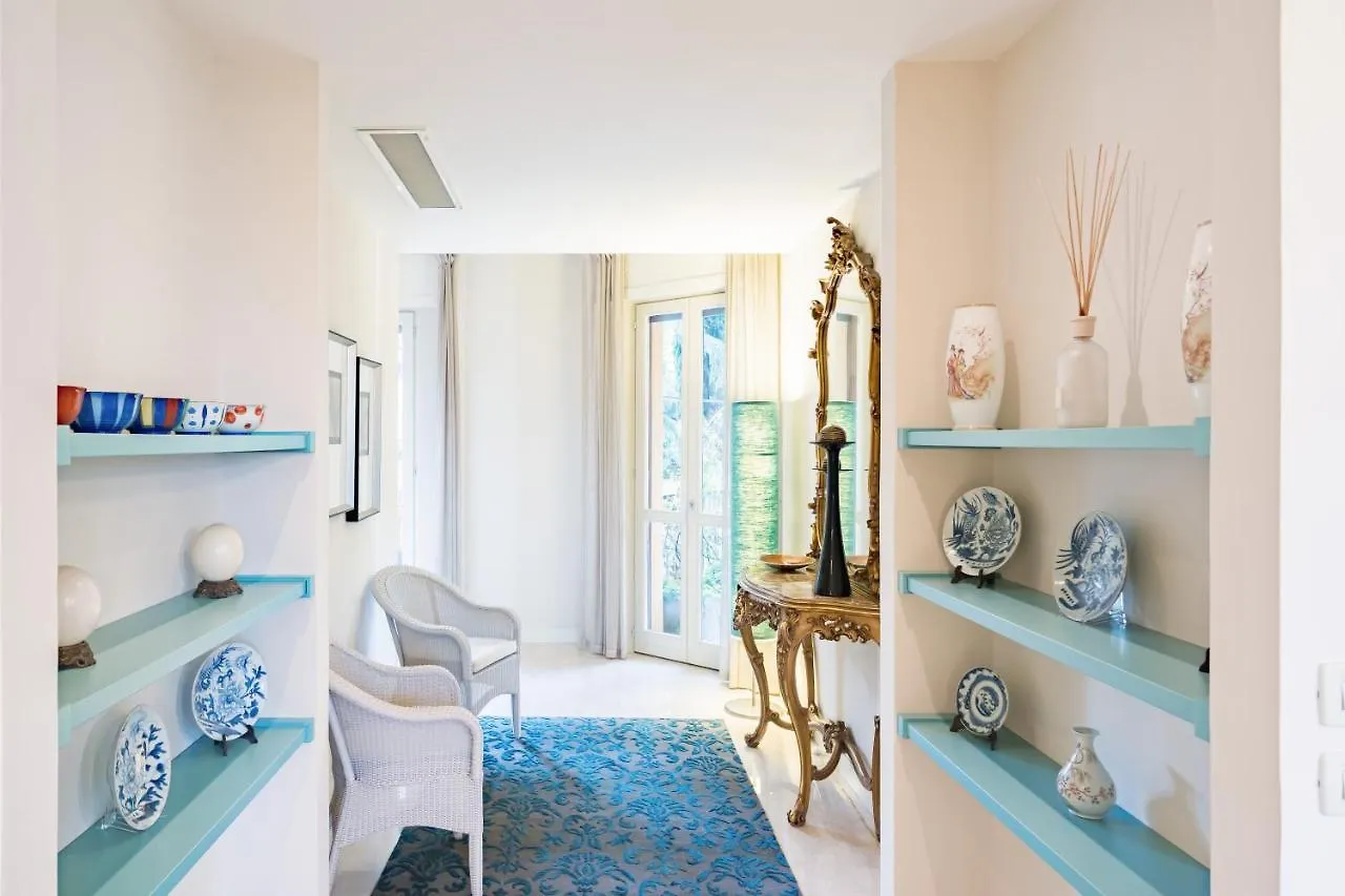 Residenza Al Vittoriale - By Host4U Apartment Gardone Riviera 0*,  Italy