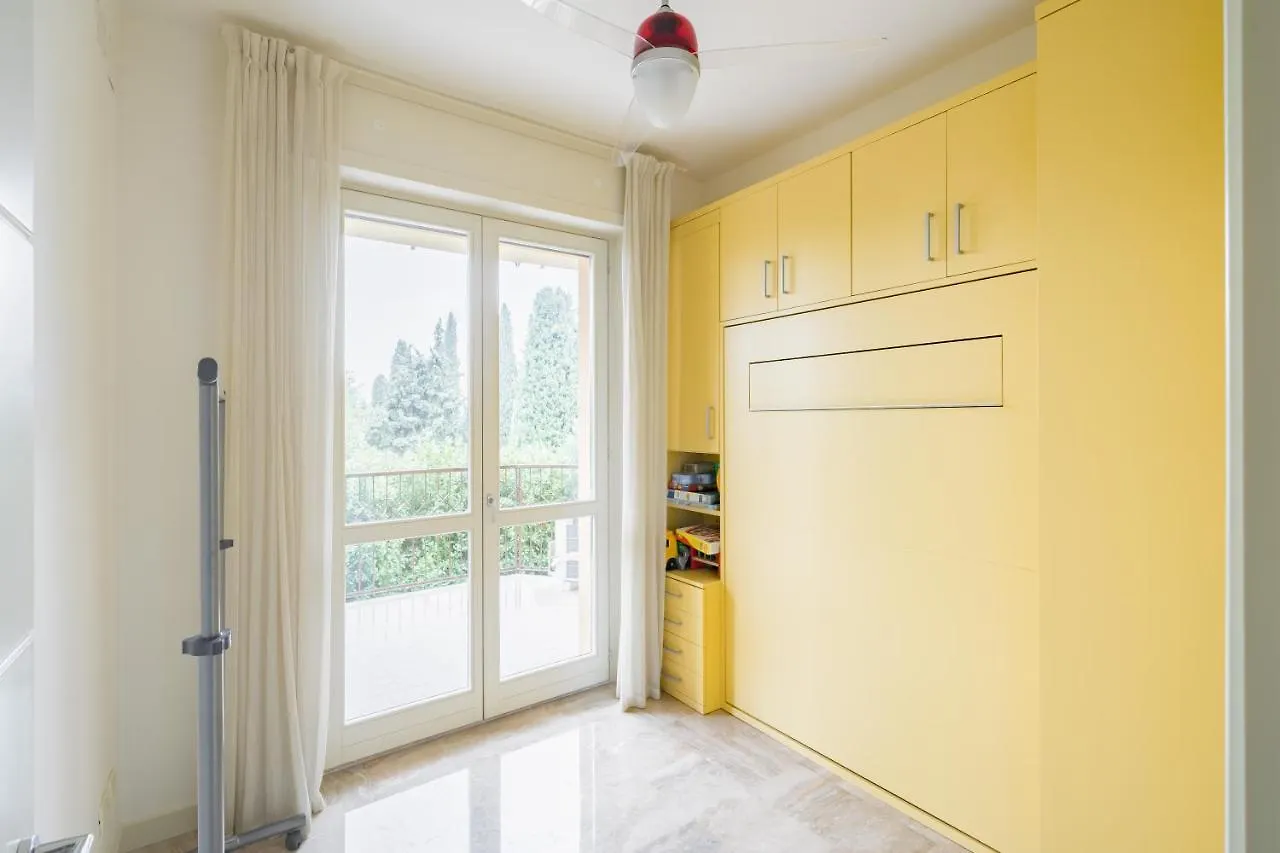 Residenza Al Vittoriale - By Host4U Apartment Gardone Riviera 0*,